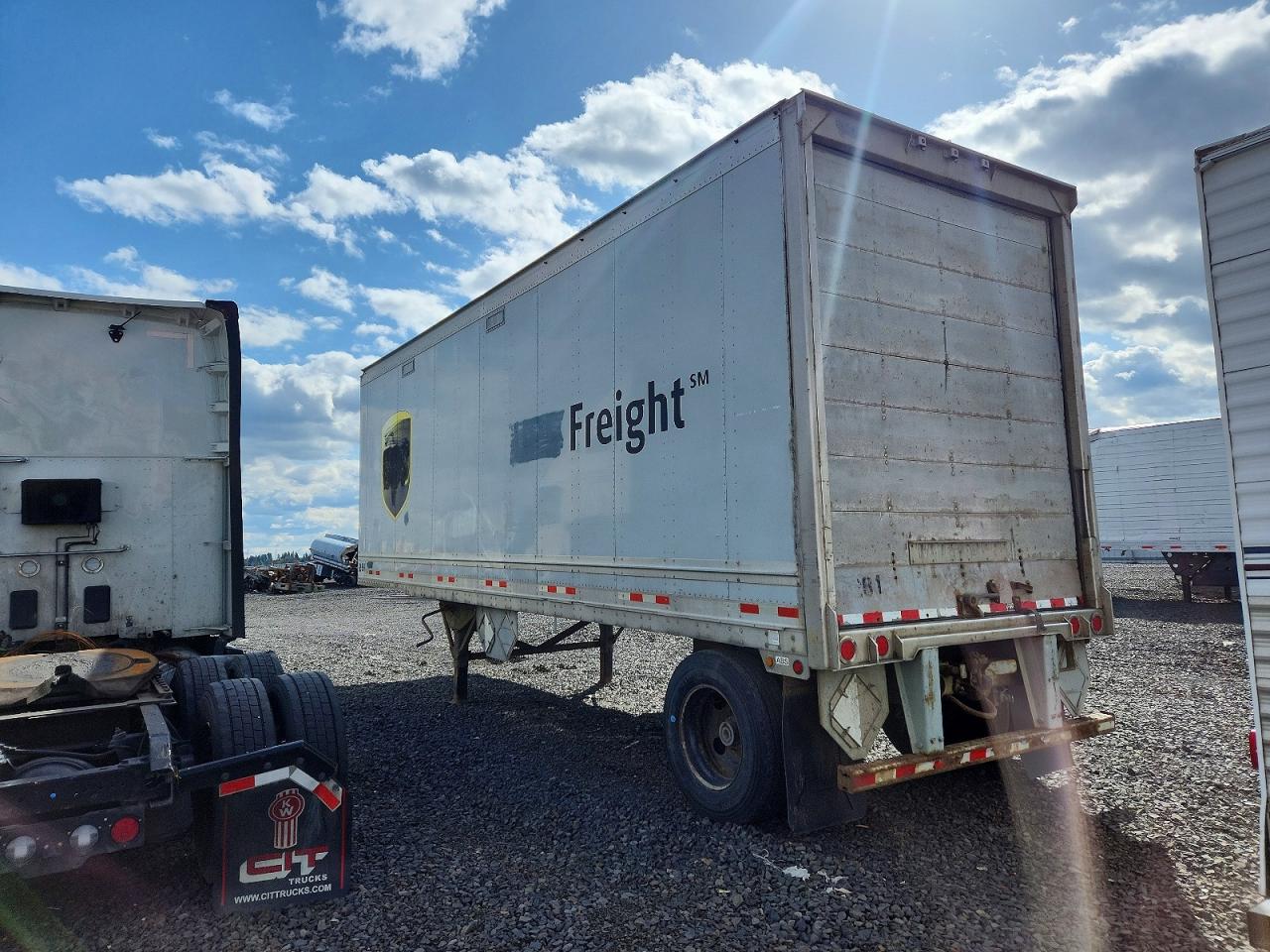 2007 GREAT Trailer VIN 1GRAA561X7K287317 photo 3