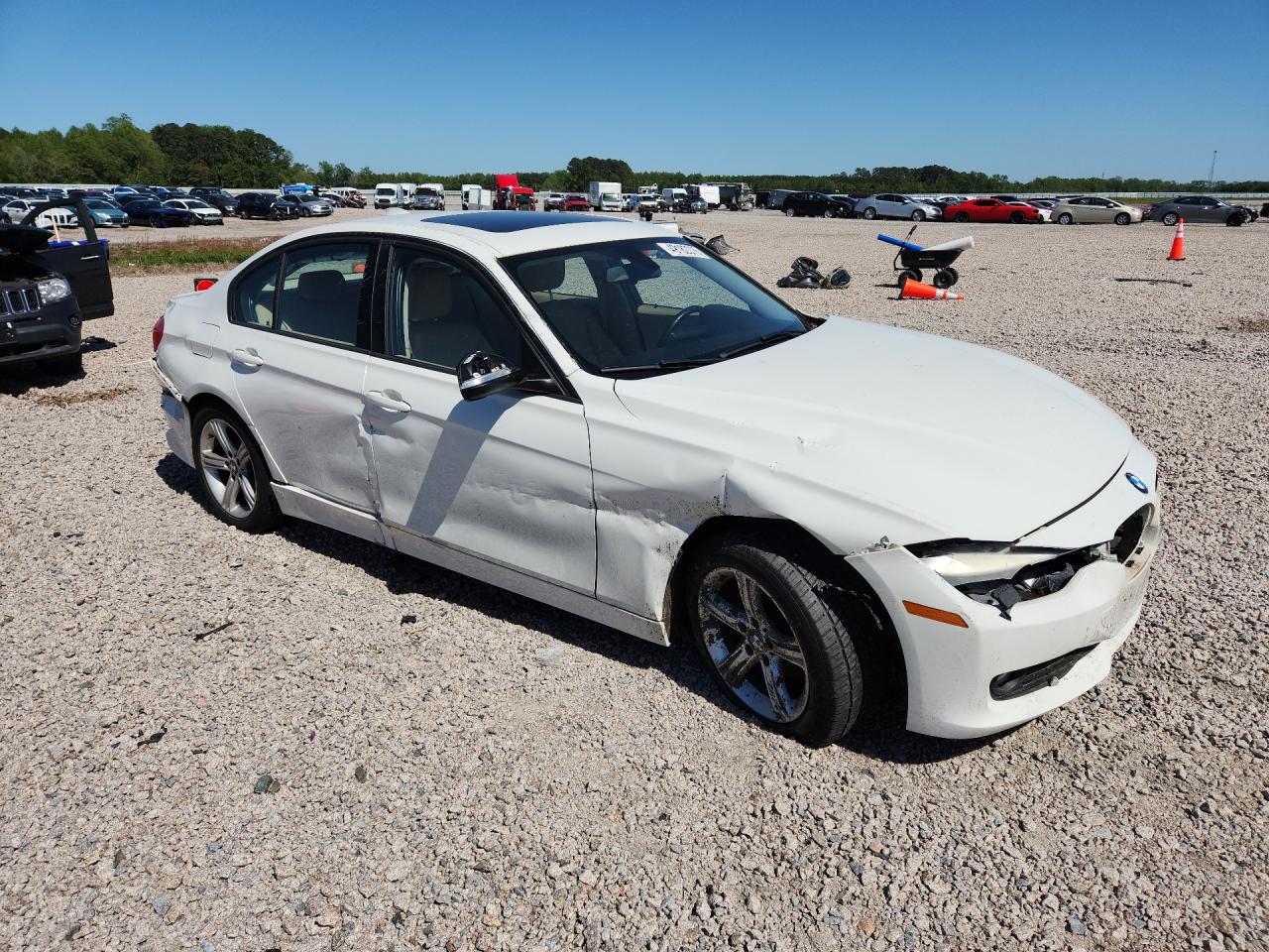 2015 BMW 3 series VIN WBA3B1C58FK137296 photo 4