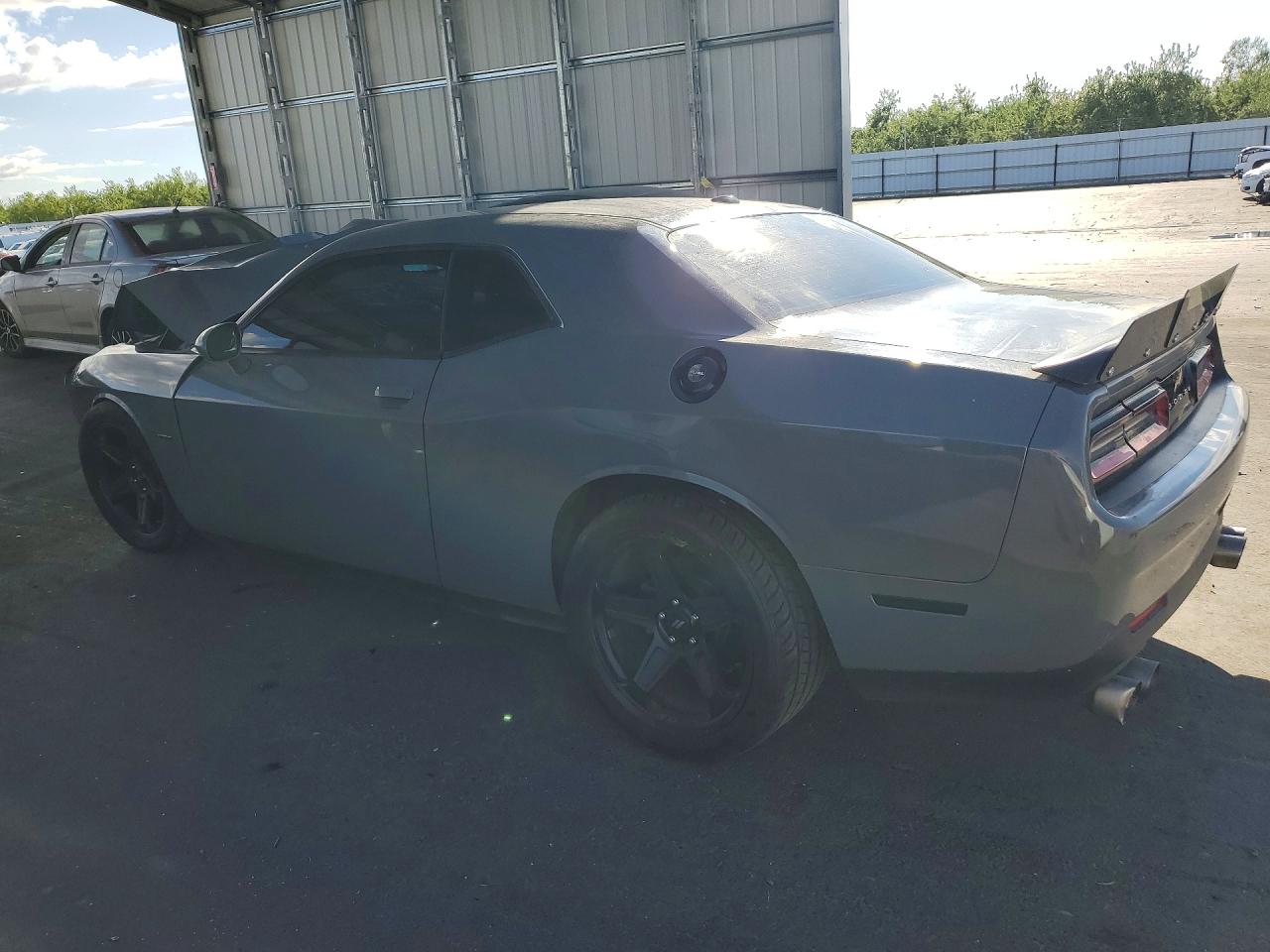 2018 Challenger VIN 2C3CDZBT0JH128107 photo 2