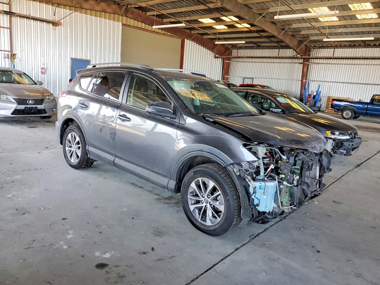 2017 Toyota Rav4 VIN JTMRJREV9HD108778 photo 4