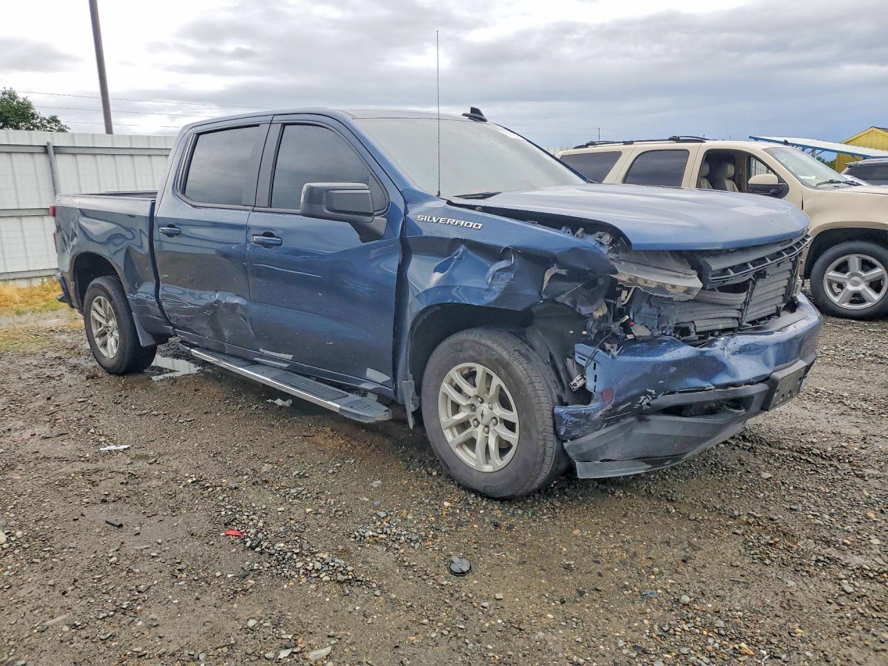 2021 Chevrolet All models VIN 3GCUYEED5MG470867 photo 4