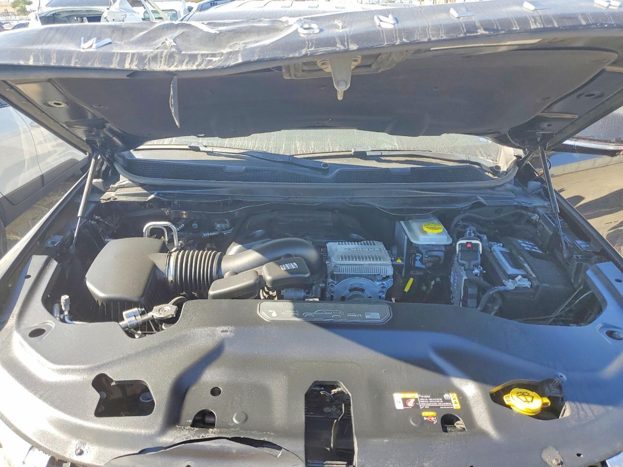 2022 Jeep Wagoneer VIN 1C4SJVAT0NS205891 photo 12