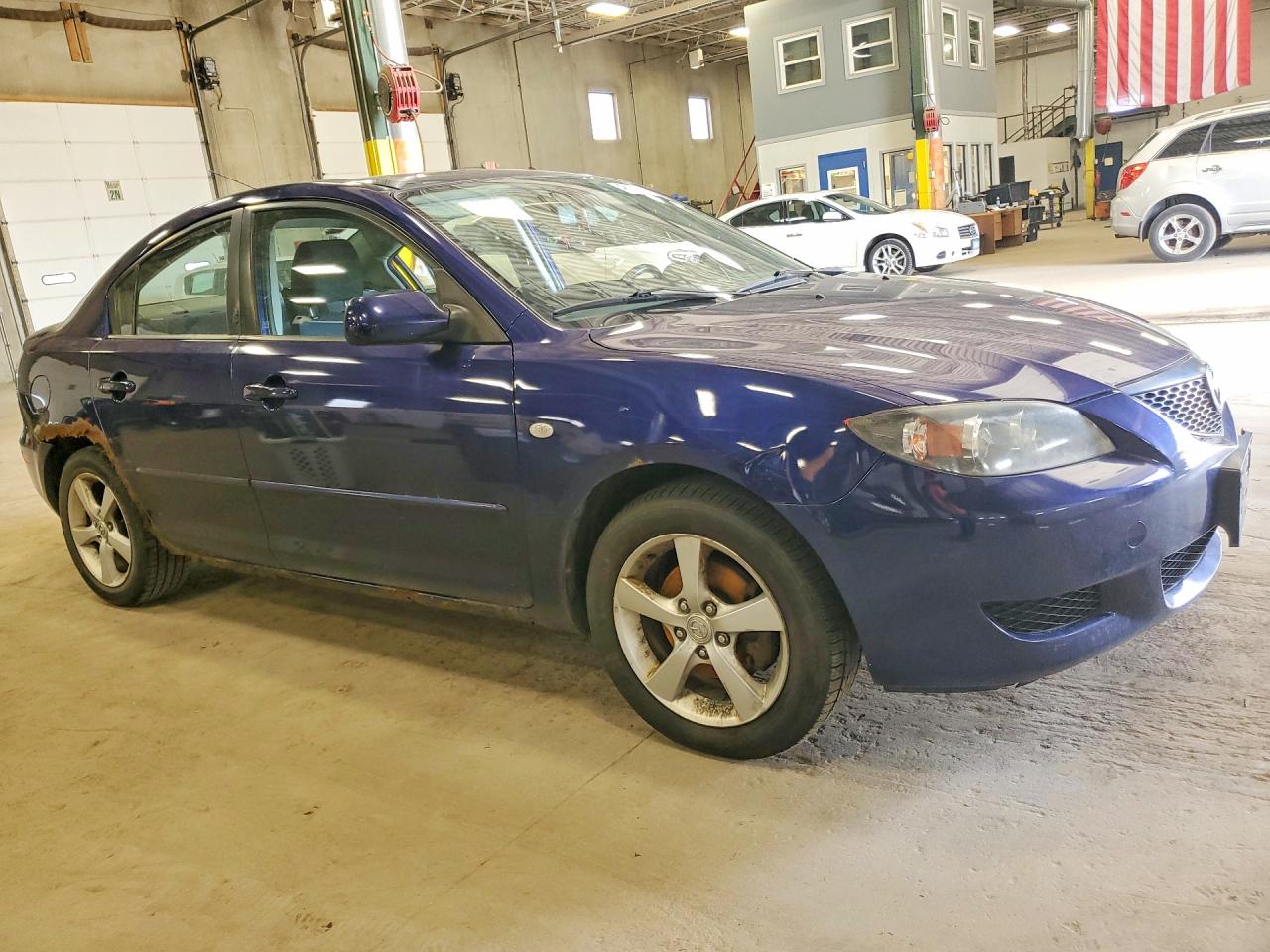 2005 Mazda 3 VIN JM1BK32F851348958 photo 4