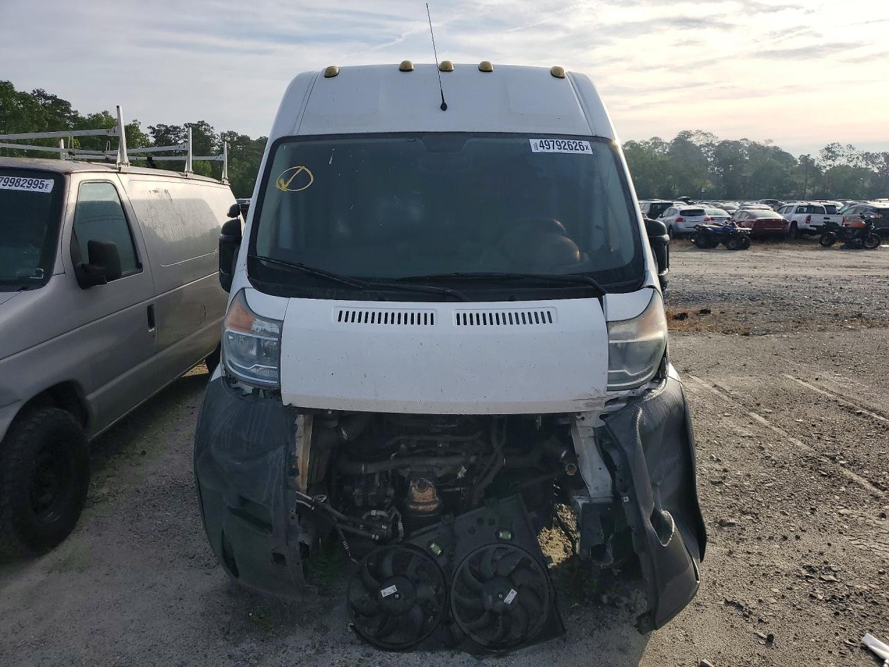 2017 Ram Promaster VIN 3C6TRVDG5HE527159 photo 5