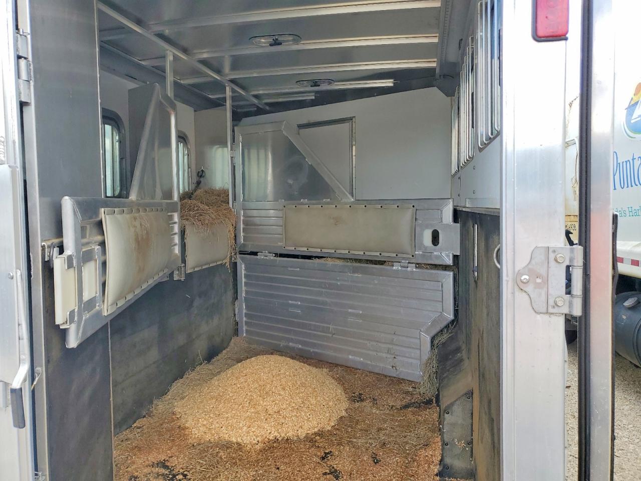 2020 FEATHERLITE 28' horse VIN 4FGB12828LC151978 photo 6