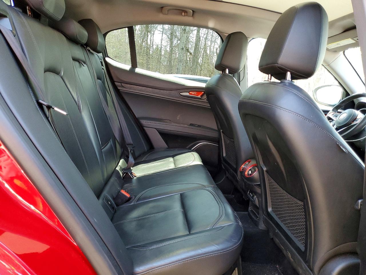 2019 Alfa Stelvio VIN ZASPAKAN4K7C51316 photo 11