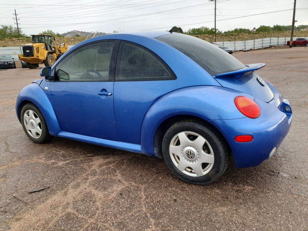 1999 VOLKSWAGEN Beetle VIN 3VWCA21C8XM456458 photo 2