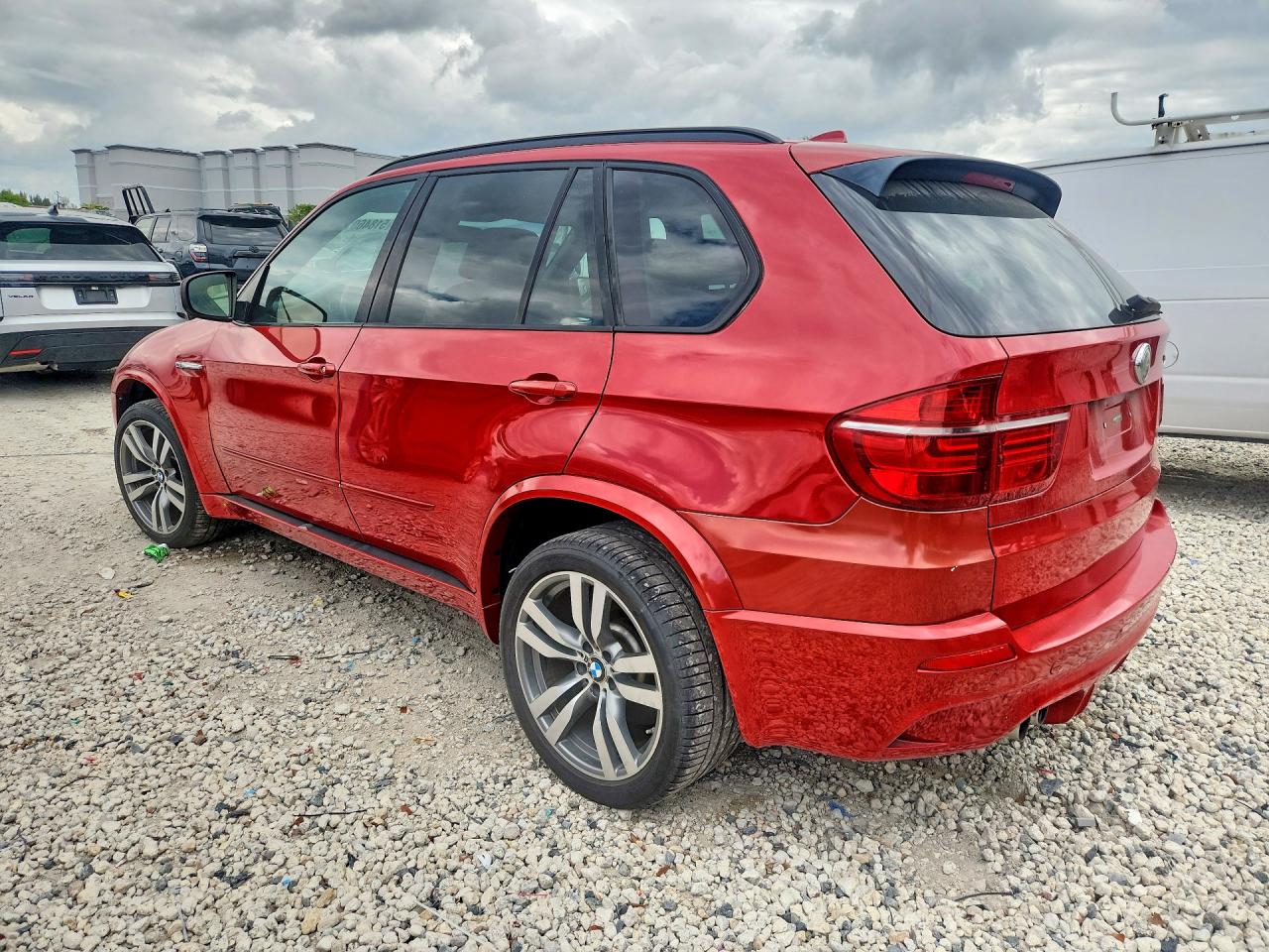 2013 BMW X5 VIN 5YMGY0C59D0C11700 photo 2