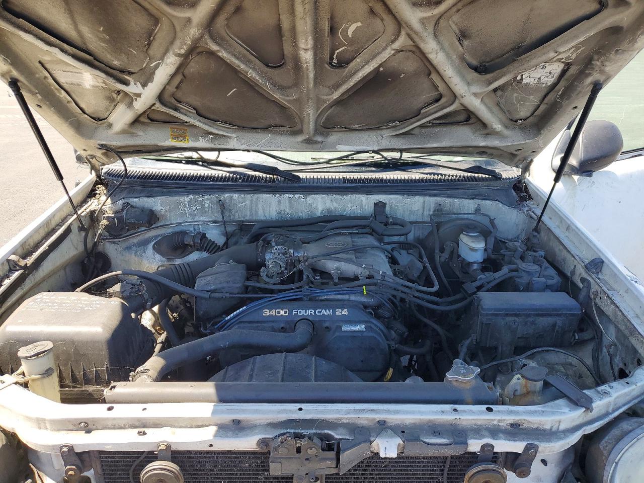 2000 Toyota Tundra VIN 5TBJN3217YS107853 photo 11