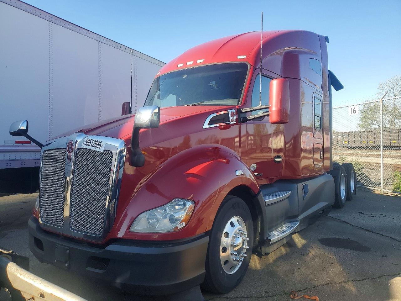 2020 KENWORTH All other VIN 1XKYDP9X9LJ410668 photo 2