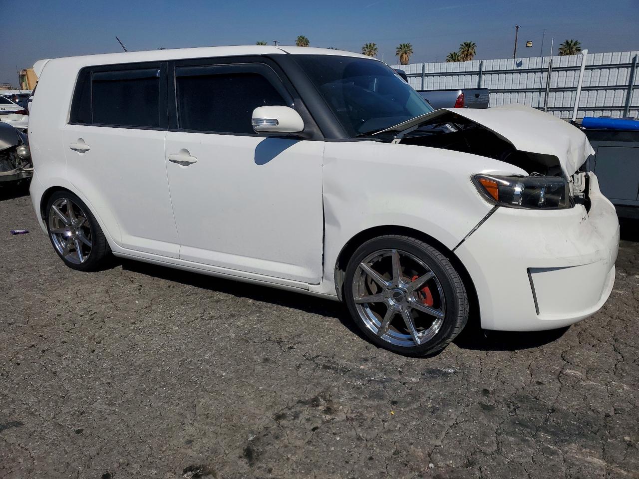 2010 Scion Xb VIN JTLZE4FE1A1099933 photo 4