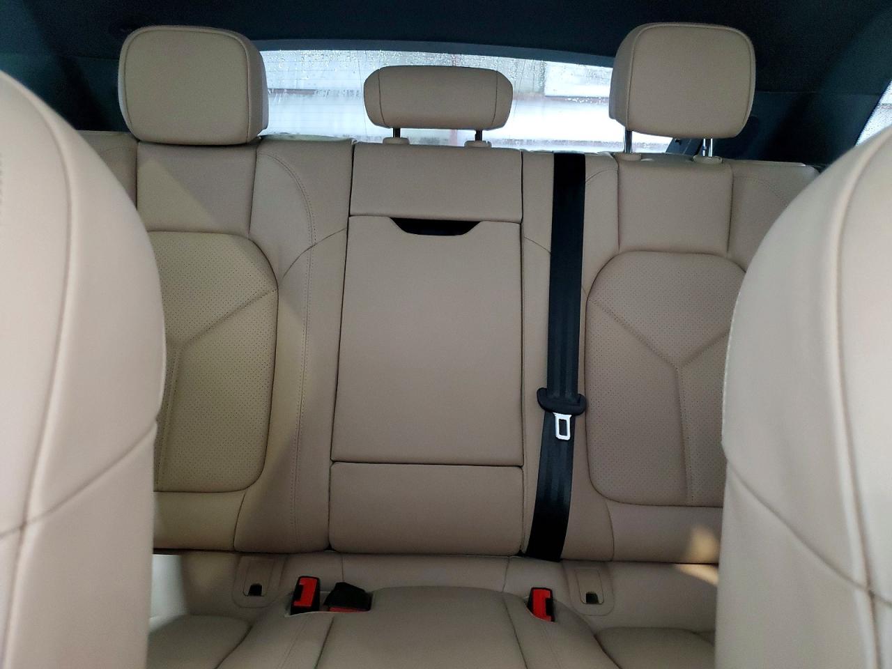 2024 Porsche Macan VIN WP1AA2A54RLB20188 photo 10