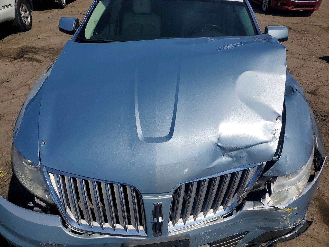 2009 Lincoln Mks VIN 1LNHM94R89G615321 photo 11