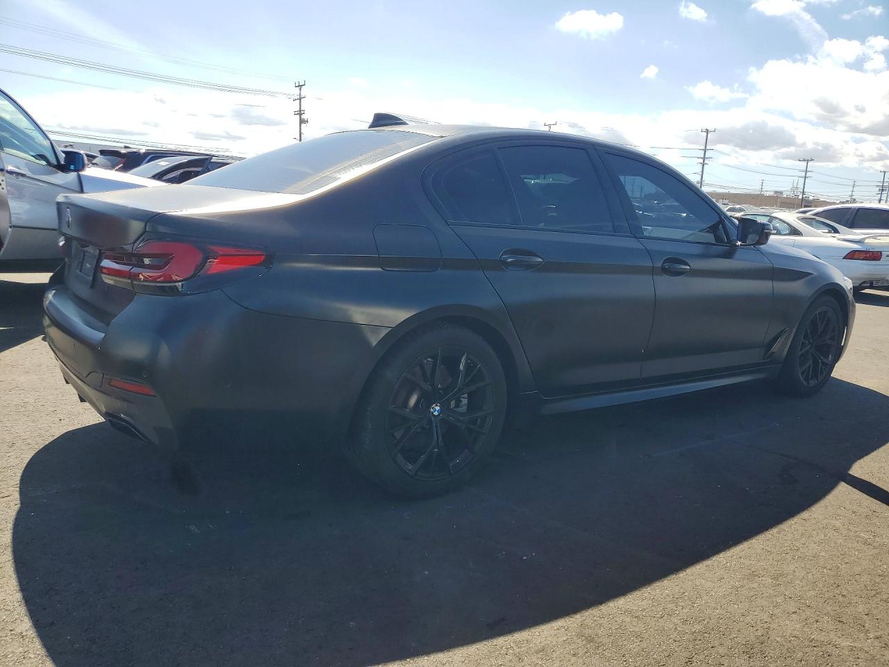 2021 BMW 5 series VIN WBA53BH04MWX26067 photo 3