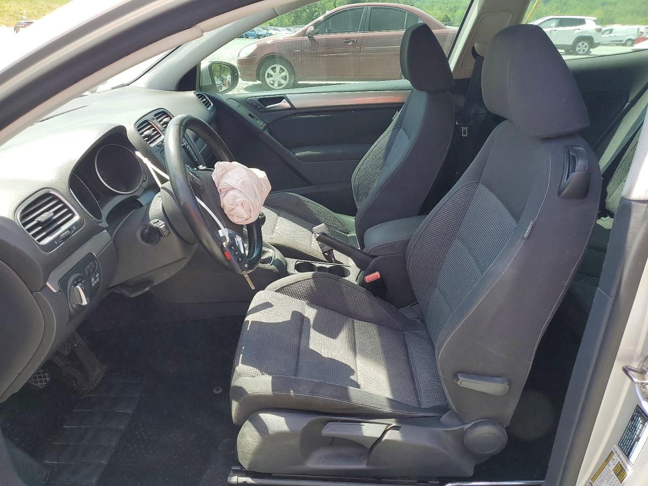2012 Volkswagen Golf VIN WVWMM7AJ9CW119754 photo 7