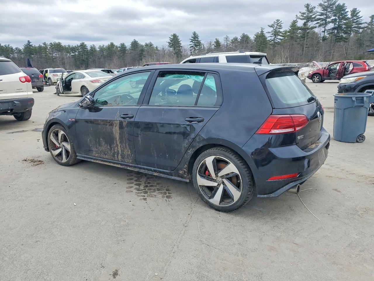2018 Volkswagen Gti VIN 3VW447AU1JM281284 photo 2