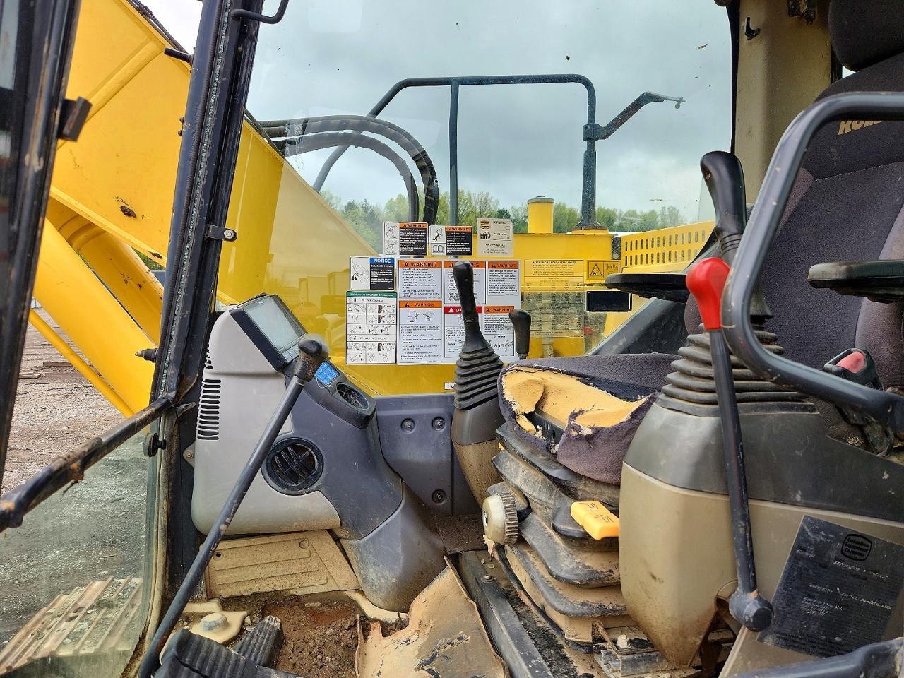 2014 KOMATSU All models VIN KMTPC245J01040225 photo 5