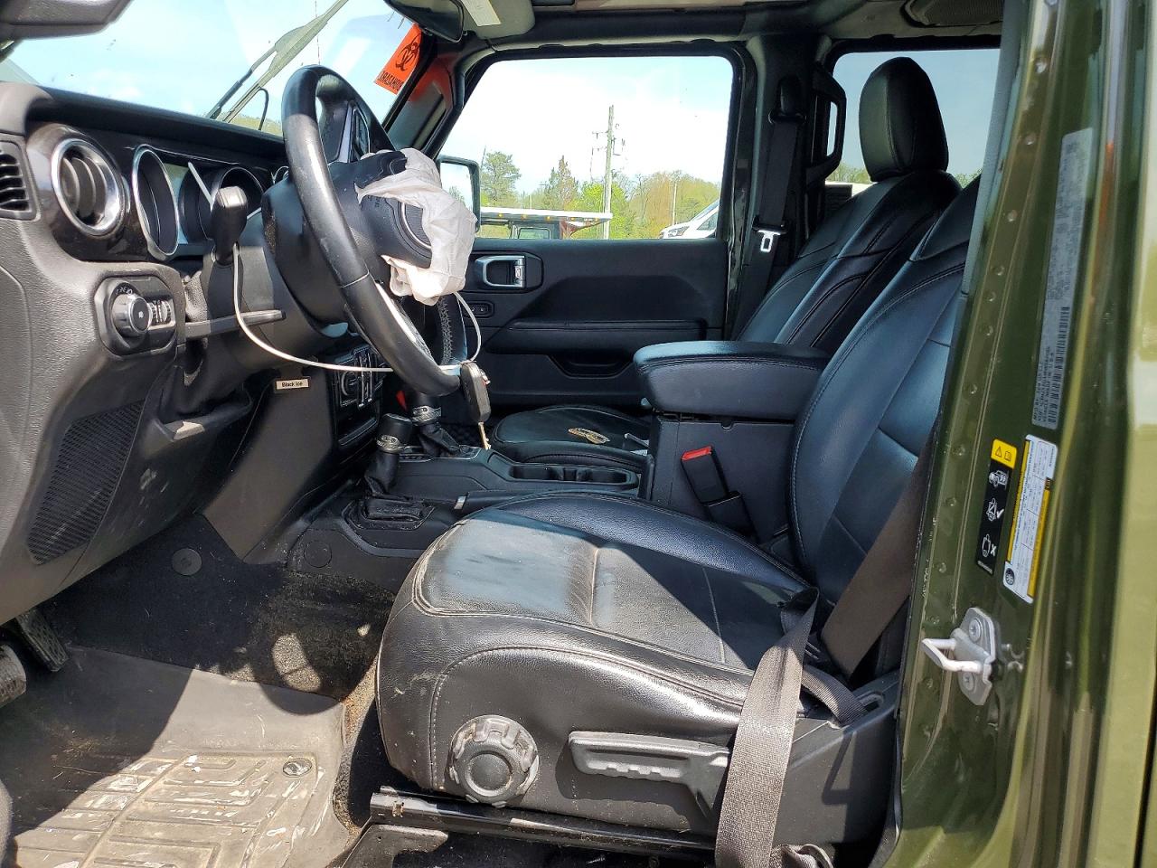 2021 Jeep Wrangler / VIN 1C4HJXEG4MW588082 photo 7