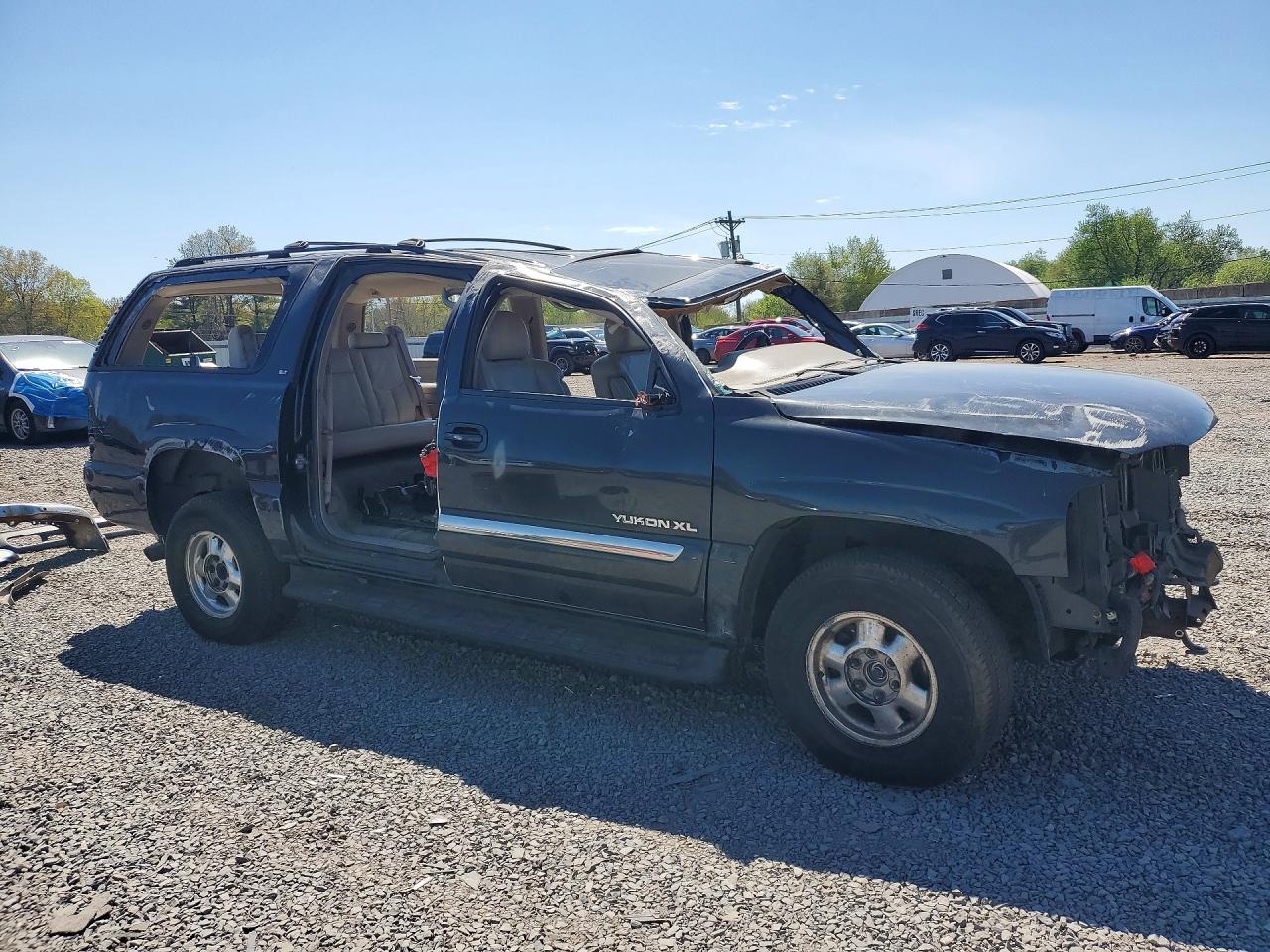 2004 GMC Yukon VIN 3GKFK16T04G185863 photo 4