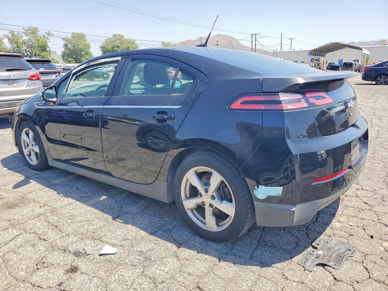 2013 CHEV Volt VIN 1G1RH6E46DU104689 photo 2