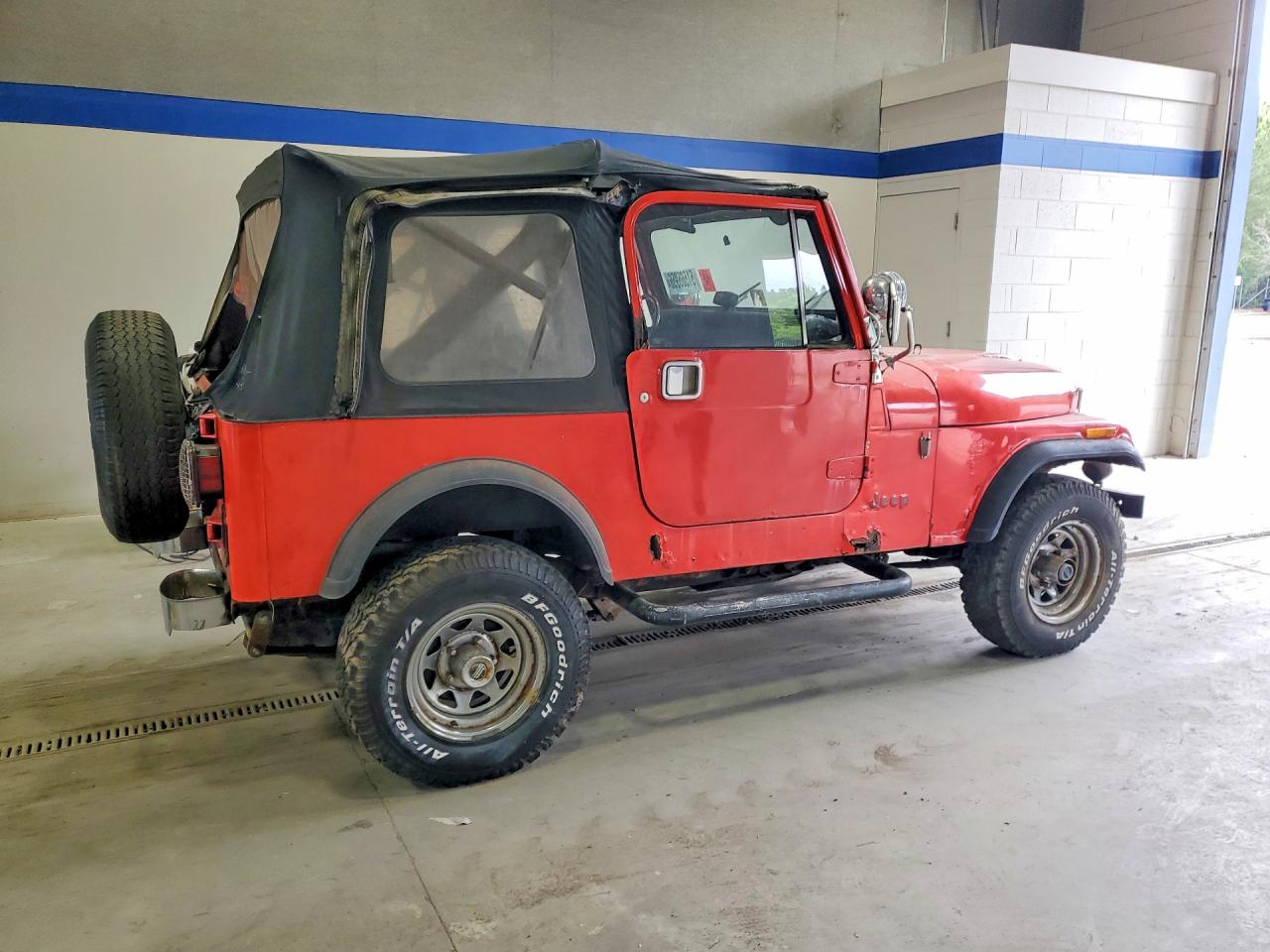 1983 JEEP Cj VIN 1JCCM87EXDT051817 photo 3