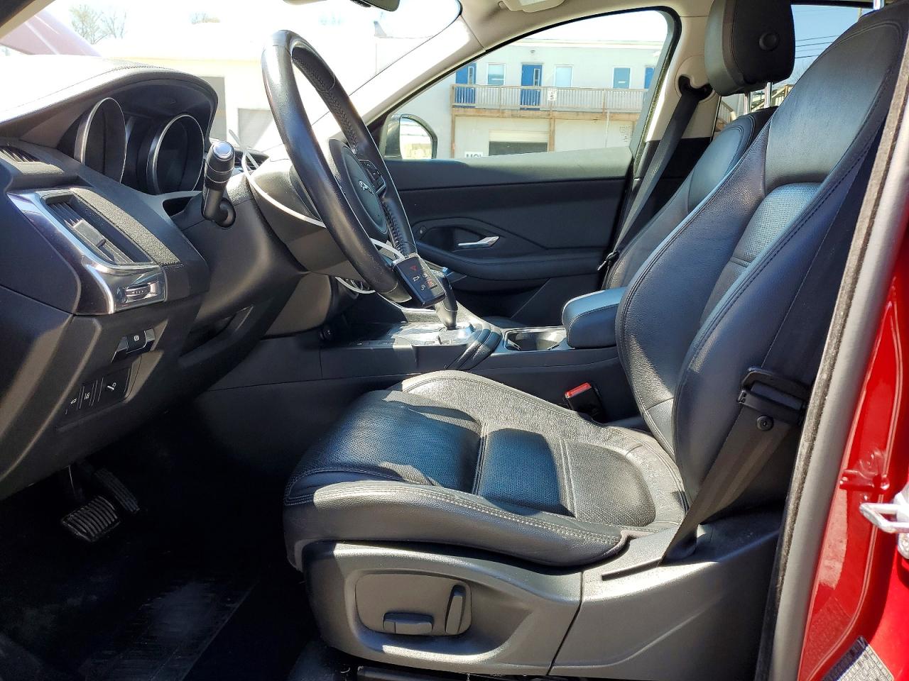 2018 JAGUAR Etype VIN SADFJ2FX6J1Z07424 photo 7
