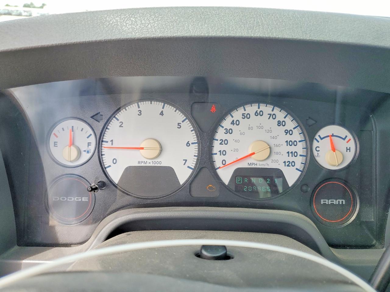 2007 Dodge Ram 1500 s VIN 1D7HA16K07J607699 photo 9