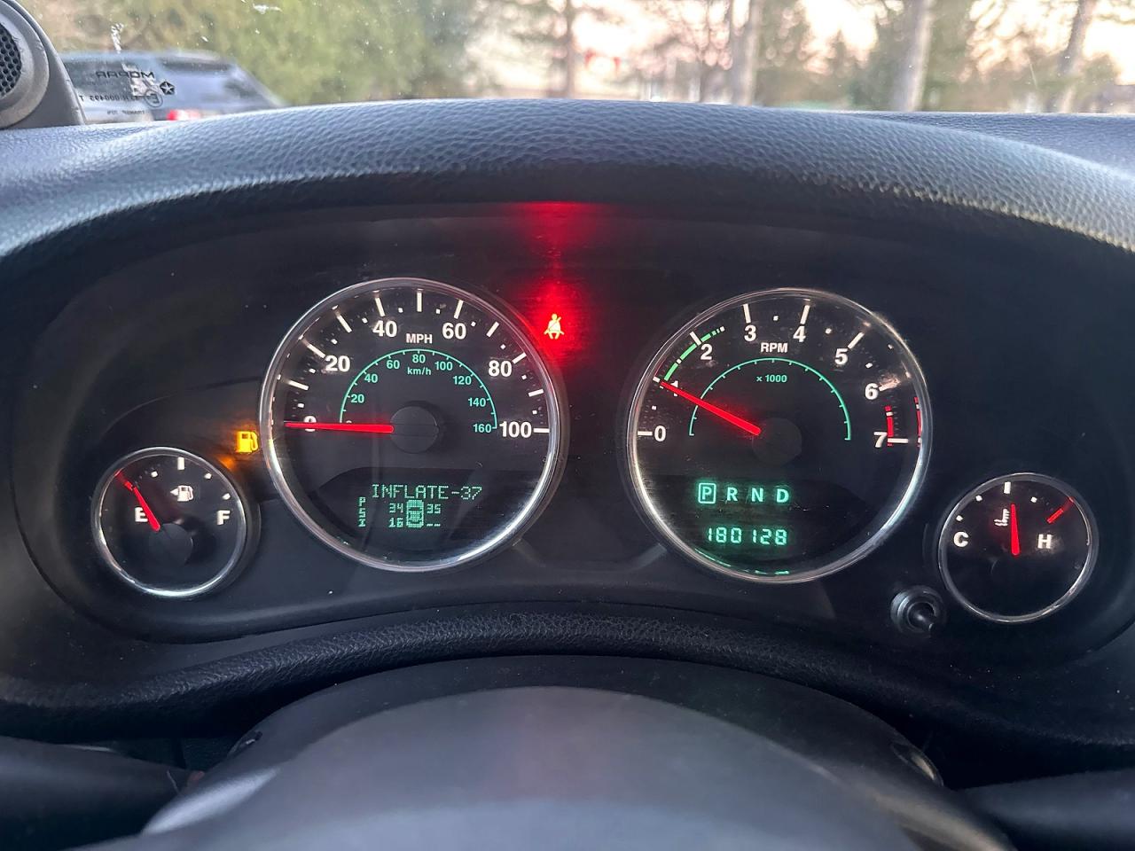 2013 Jeep Wrangler / VIN 1C4BJWFG0DL516764 photo 8