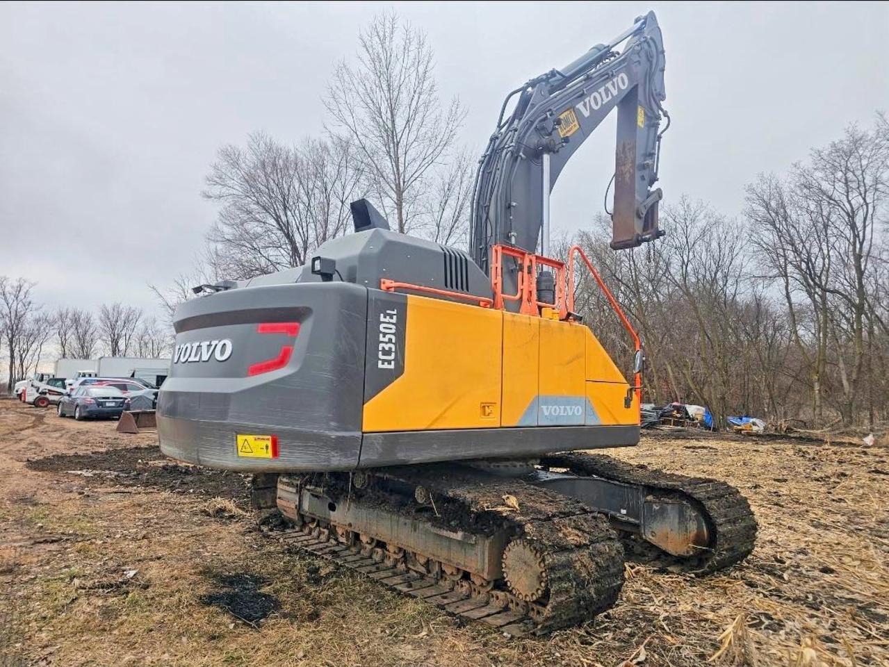 2019 Volvo All models VIN VCEC350EE00314014 photo 4