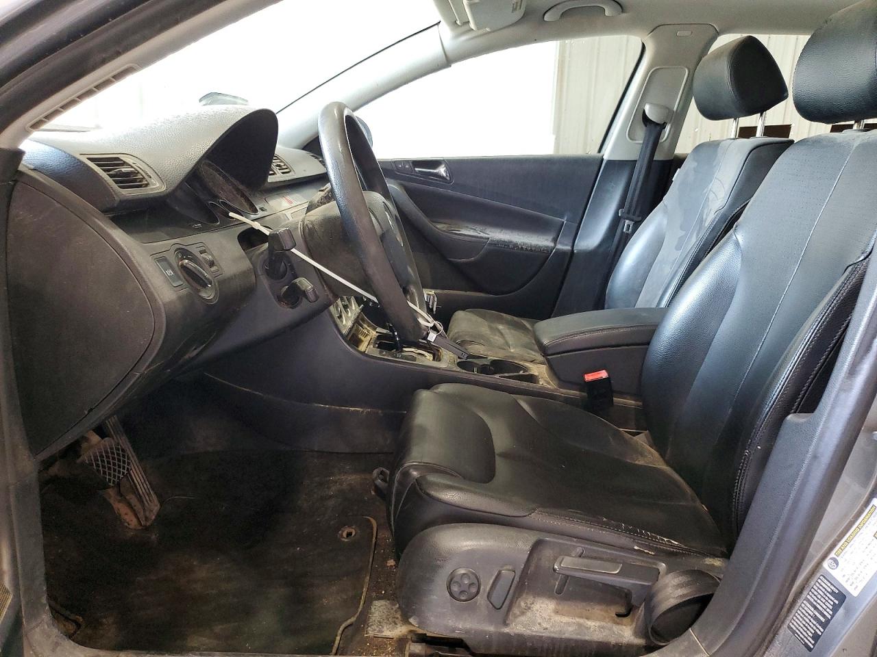 2007 Volkswagen Passat VIN WVWMU73C47E008698 photo 7