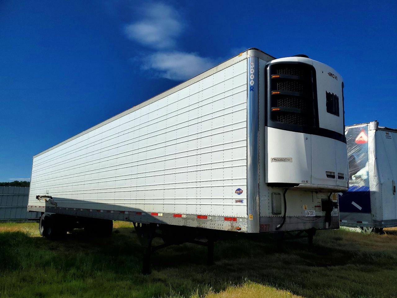 2017 UTILITY Utility tr VIN 1UYVS2531H2962405 photo 1