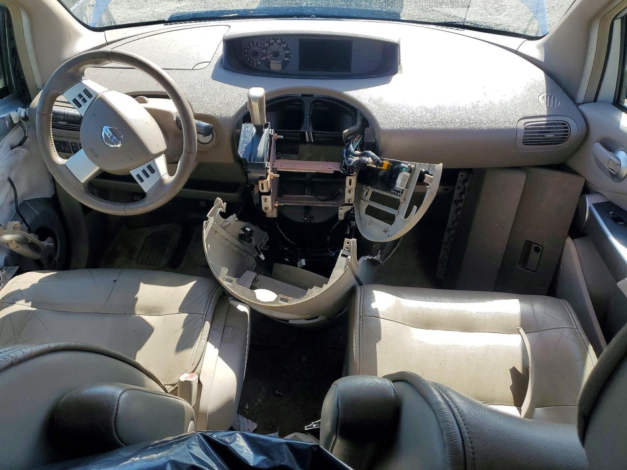 2004 Nissan Quest VIN 5N1BV28U44N347123 photo 8