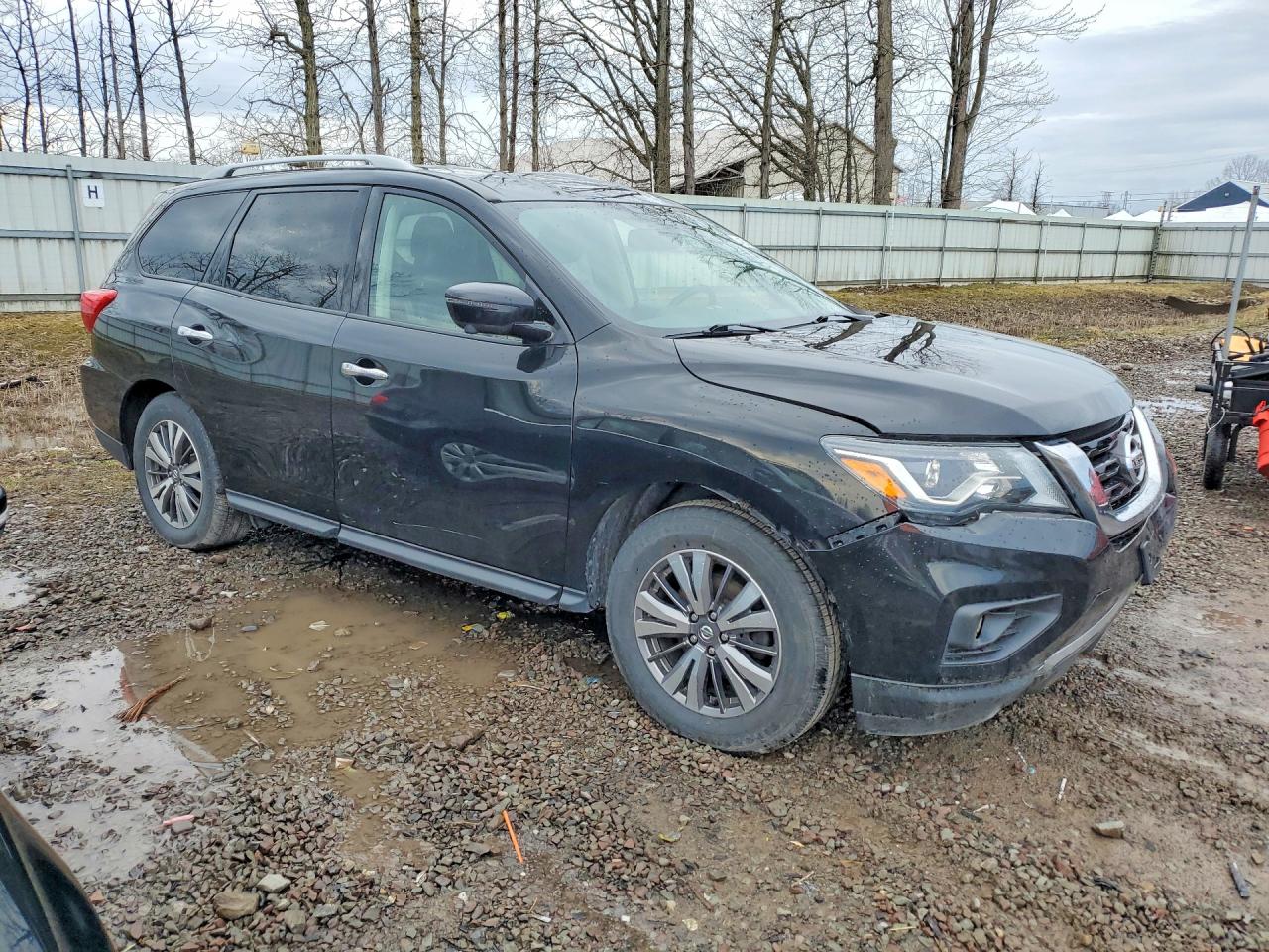 2019 Nissan Pathfinder VIN 5N1DR2MM3KC645724 photo 4