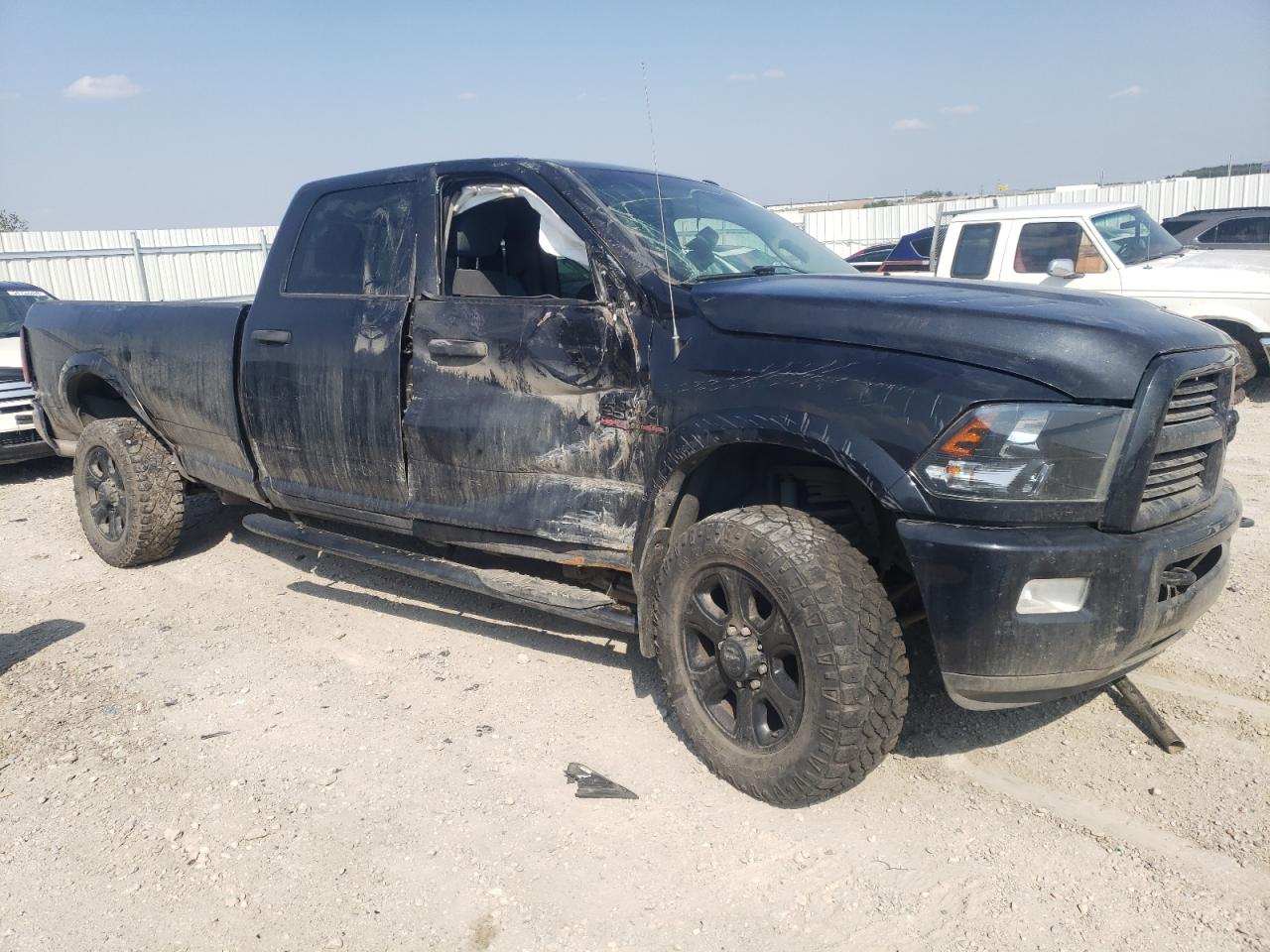 2017 RAM 2500 VIN 3C6UR5JL0HG531680 photo 4