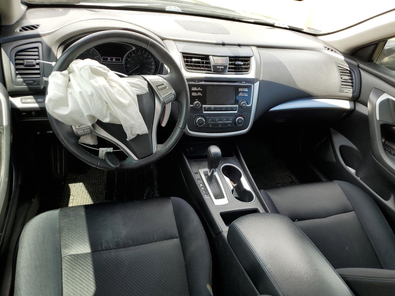2017 NISSAN Altima VIN 1N4AL3AP9HC206717 photo 8