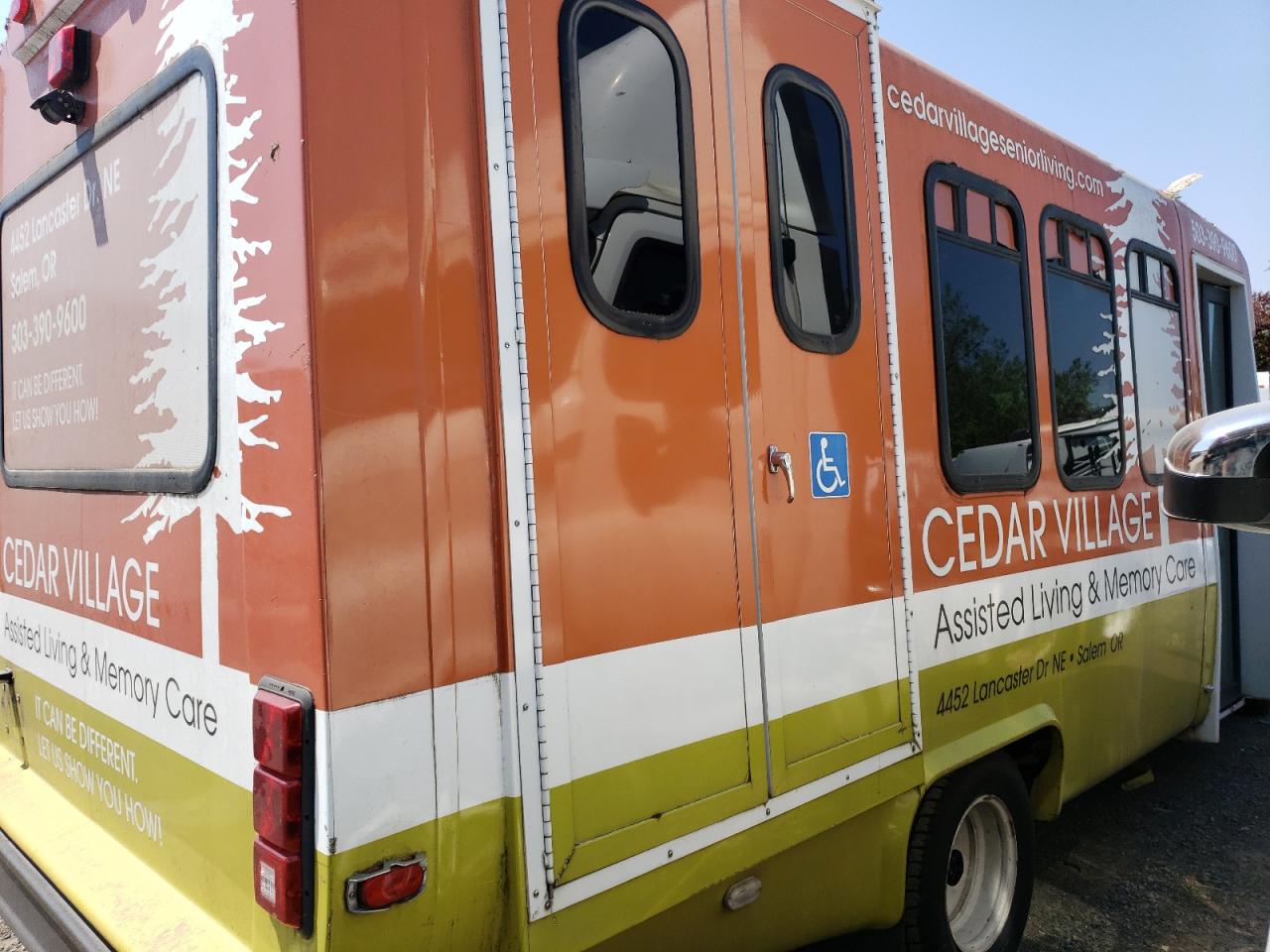 2012 FORD Econoline van VIN 1FDEE3FL3CDB21799 photo 3