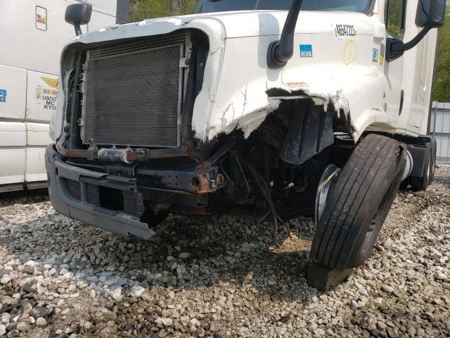 2017 FREIGHTLINER All other VIN 1FUJGLDR1HLJF2801 photo 9