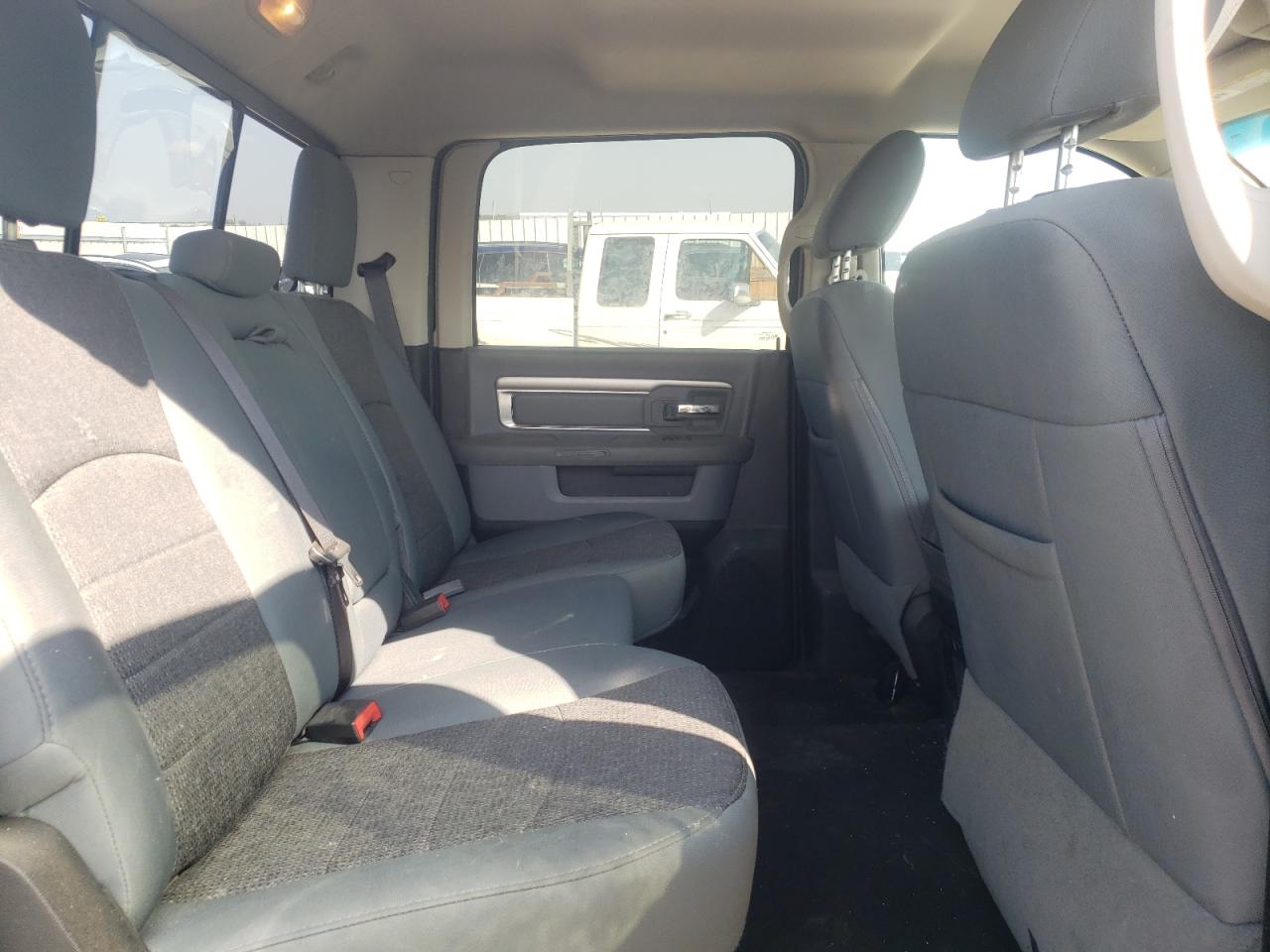 2017 RAM 2500 VIN 3C6UR5JL0HG531680 photo 10