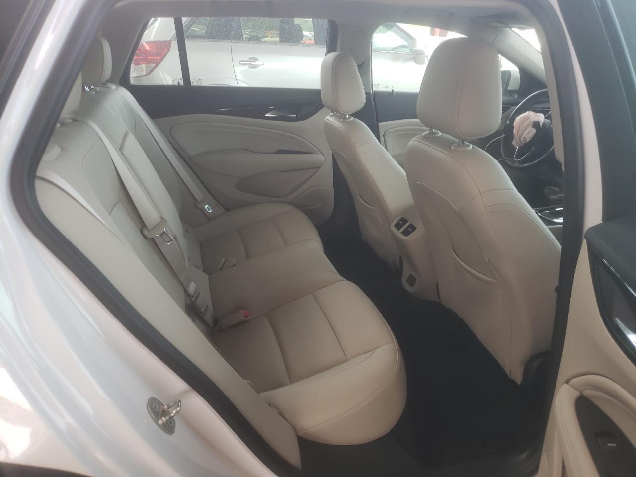 2019 BUICK Regal VIN W04GV8SX8J1102810 photo 10