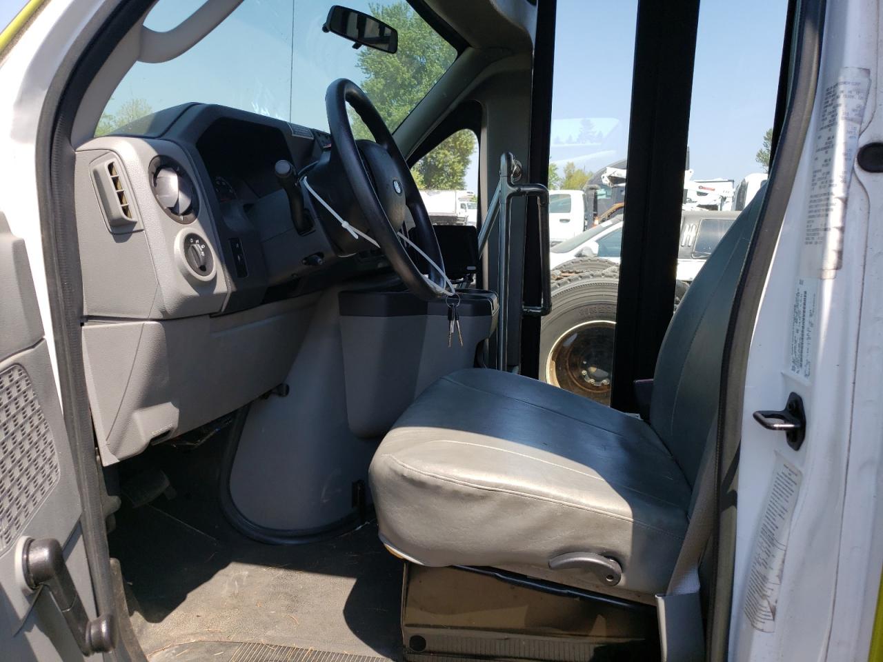 2012 FORD Econoline van VIN 1FDEE3FL3CDB21799 photo 7