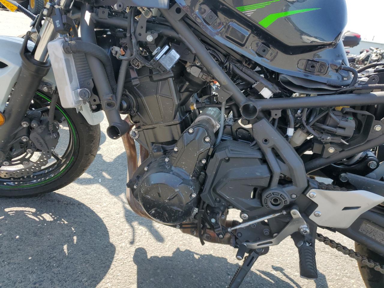 2022 KAWASAKI Ex650 VIN ML5EXEN1XNDA76094 photo 11
