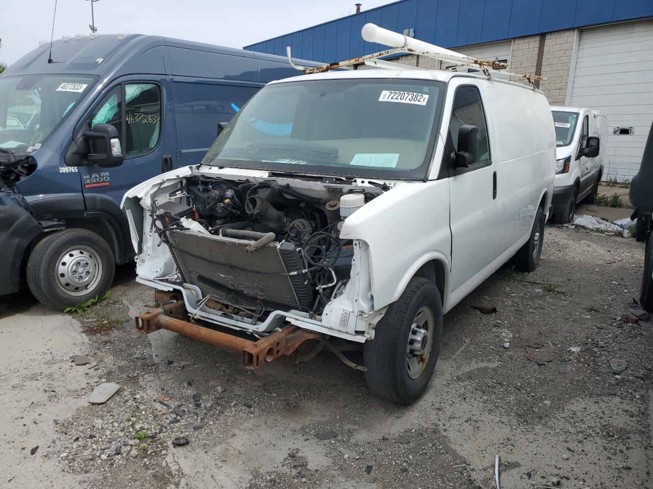 2014 GMC Savana VIN 1GTW7FCAXE1103179 photo 1