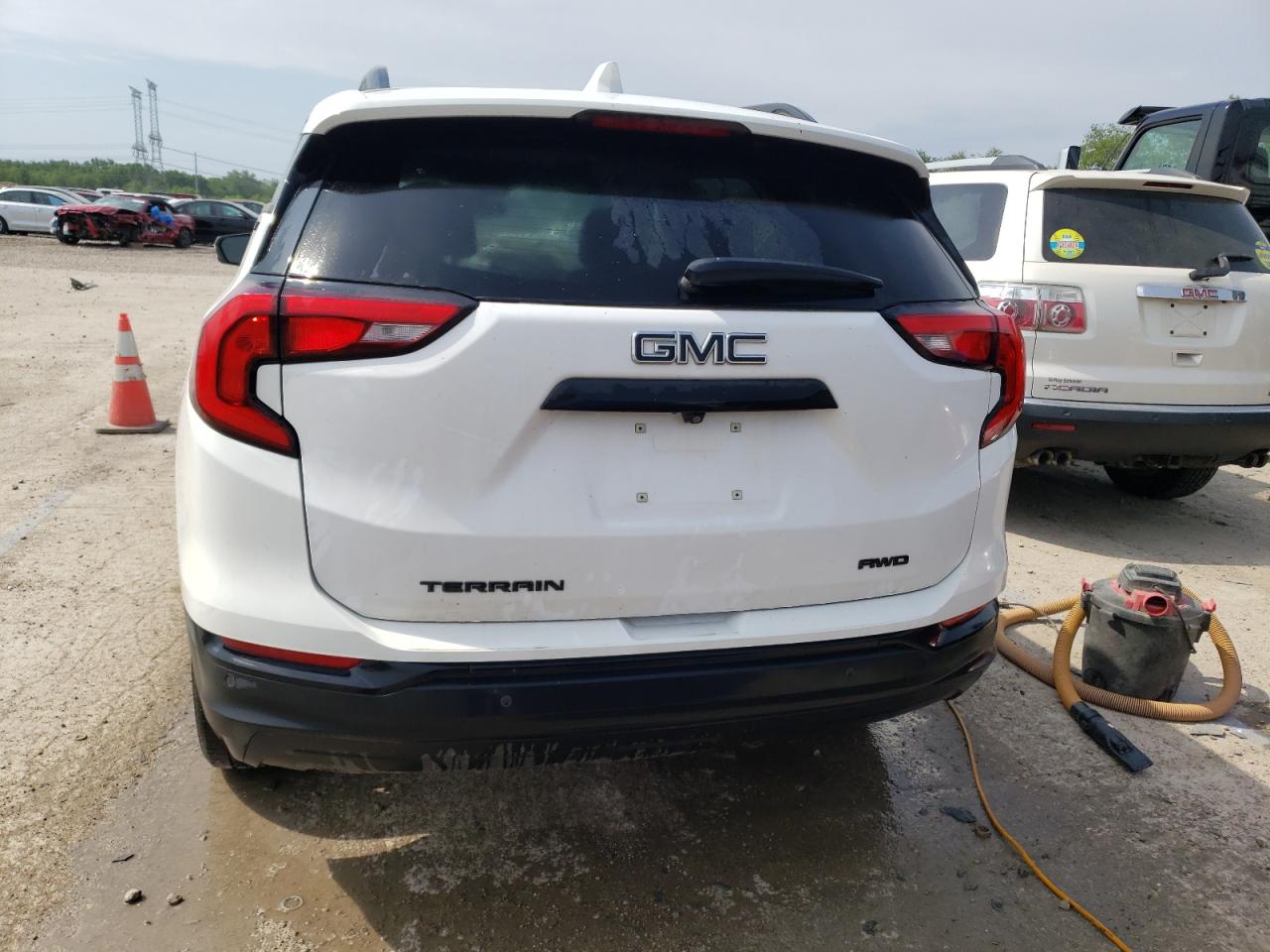 2021 GMC Terrain VIN 3GKALVEV6ML398826 photo 6