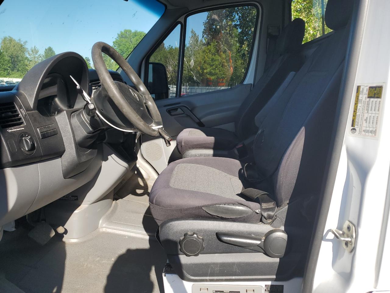 2014 MERCEDES-BENZ Sprinter VIN WD3PE8DC0E5861623 photo 7