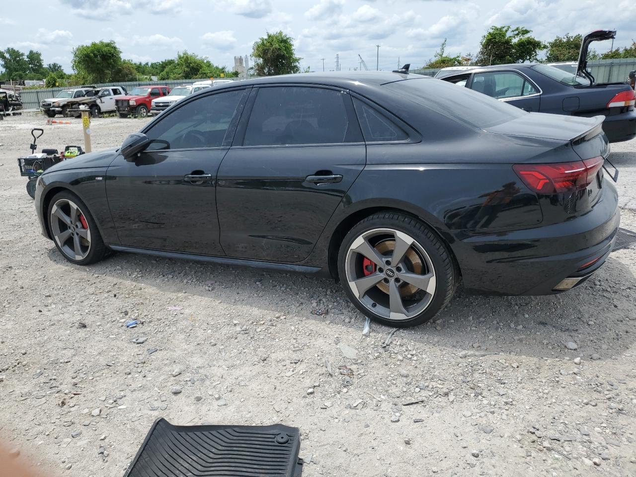 2023 Audi A4 VIN WAUEAAF47PA016278 photo 2