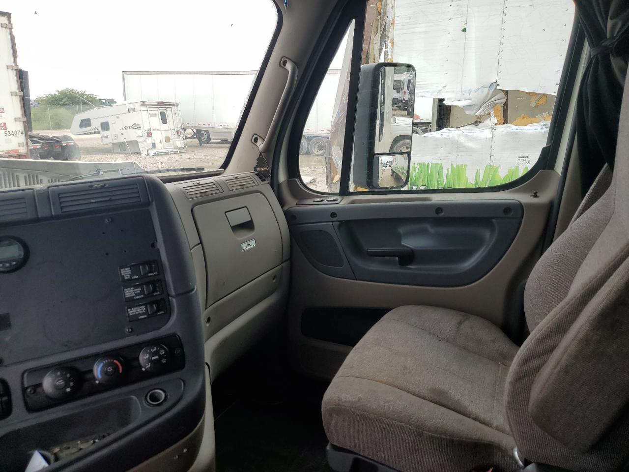 2016 FREIGHTLINER CASCADIA 125 VIN 3AKJGLD59GSHT0568 photo 5