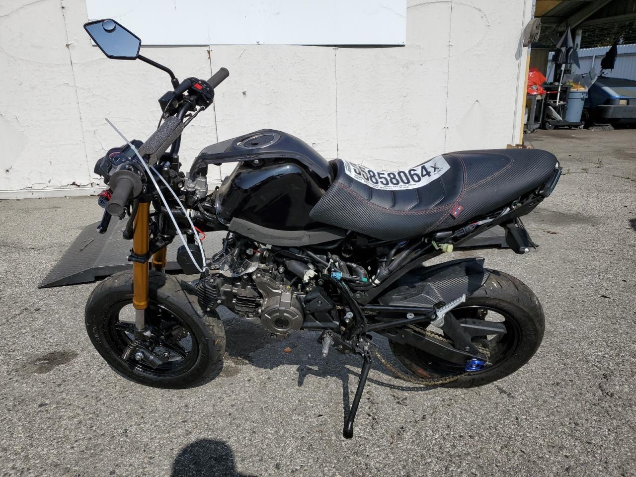2018 KAWASAKI BR125 J VIN JKABRRJ14JDA09432 photo 3