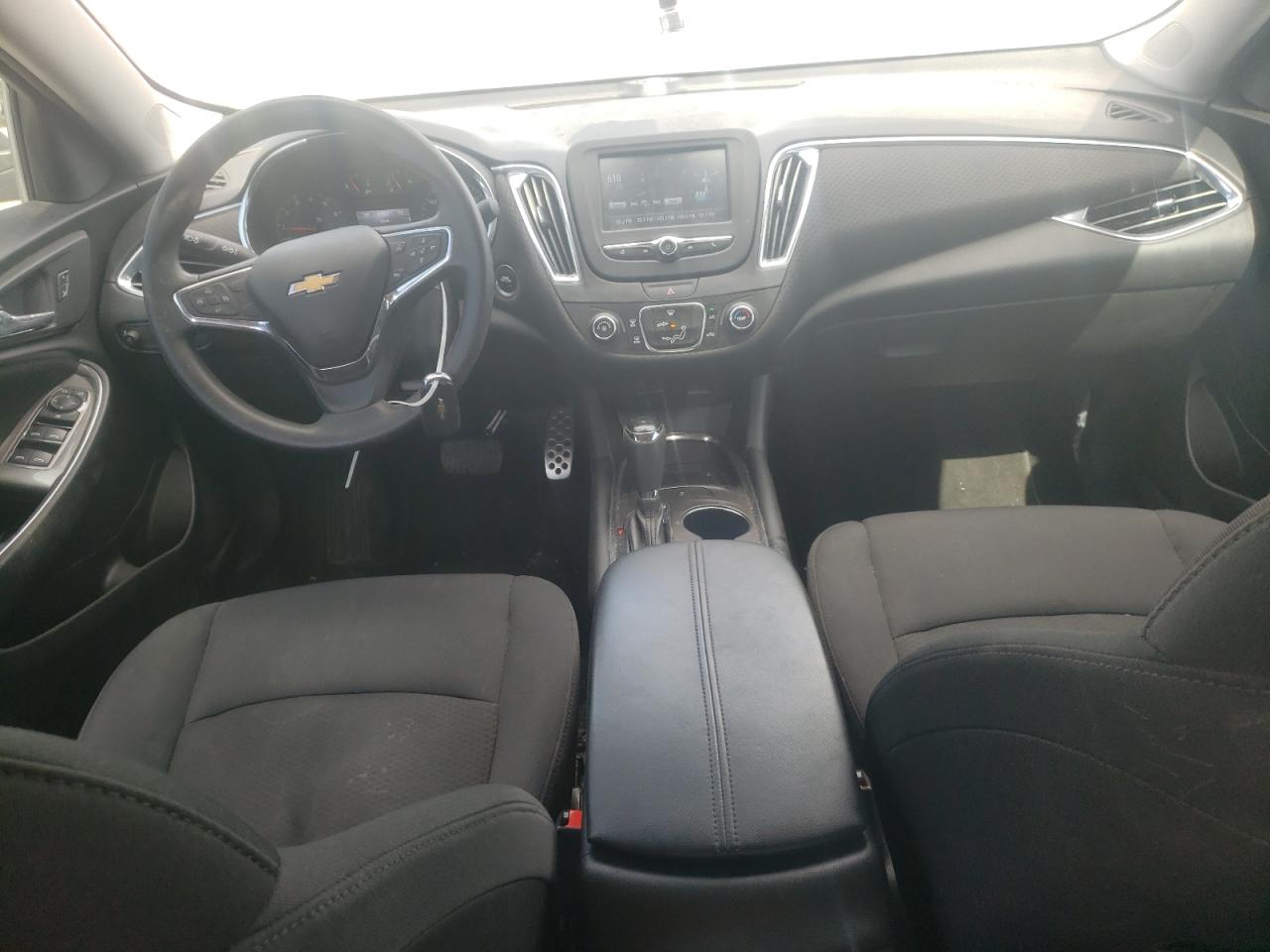 2017 CHEVROLET Malibu VIN 1G1ZE5ST0HF107077 photo 8