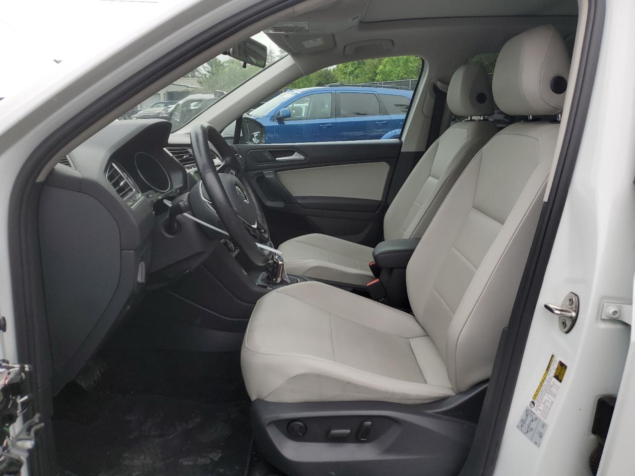 2019 VOLKSWAGEN Tiguan VIN 3VV3B7AX3KM177252 photo 7