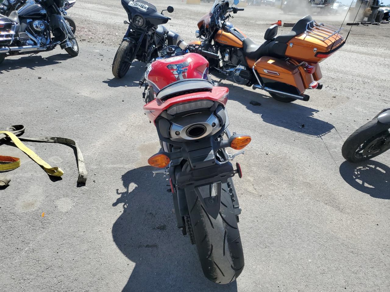 2024 HONDA Cbr cycle VIN JH2PC40J9RK100130 photo 4